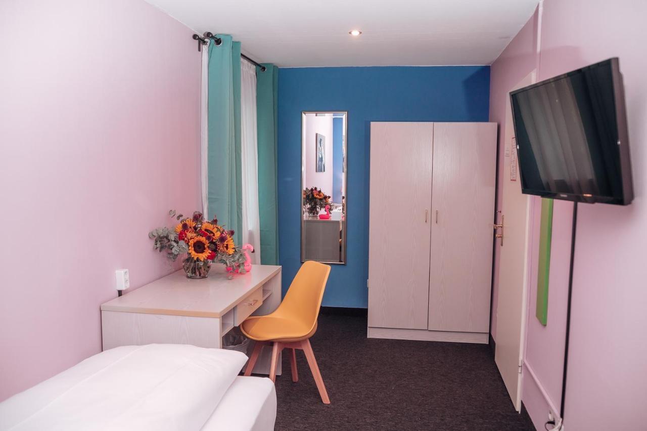 Smarthotel Flamingo Self Check-In Giessen Exterior photo