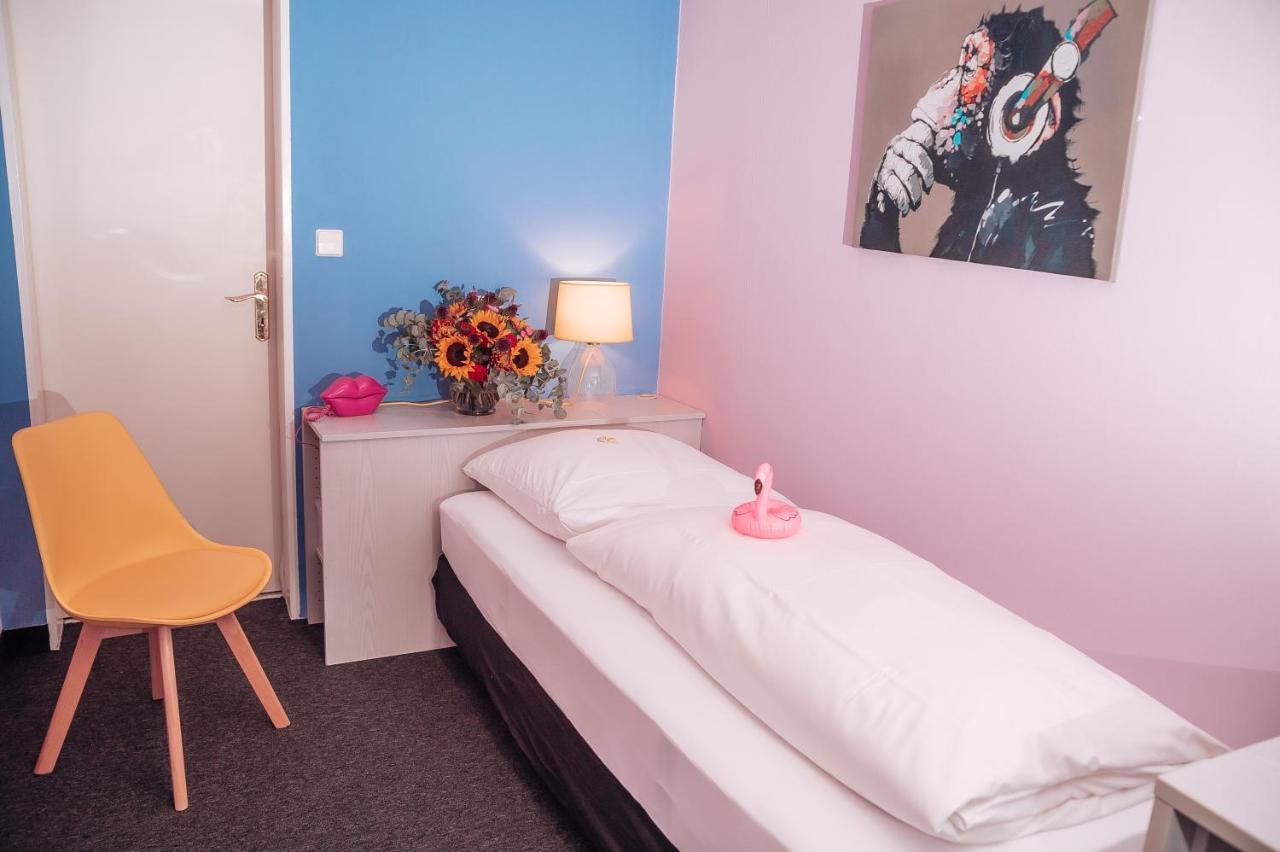 Smarthotel Flamingo Self Check-In Giessen Exterior photo